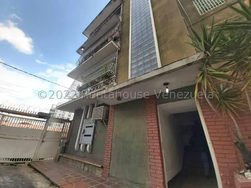 Local Comercial en Venta en La Florida, Distrito Metropolitano - 3