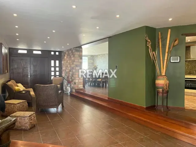 VENTA DE CASA EN COLINAS DE SANTA MÓNICA, - 4