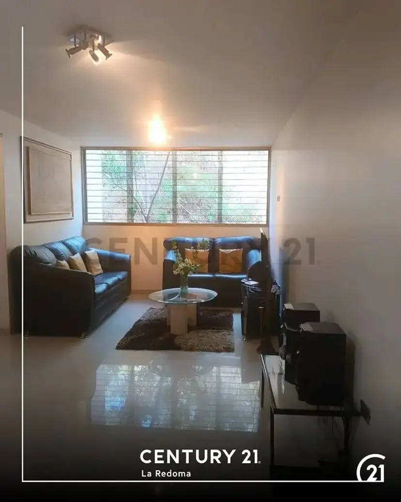 Venta de Amplio Apartamento, Urb. La Ponderosa, Res. Las Brisas, Los Teques