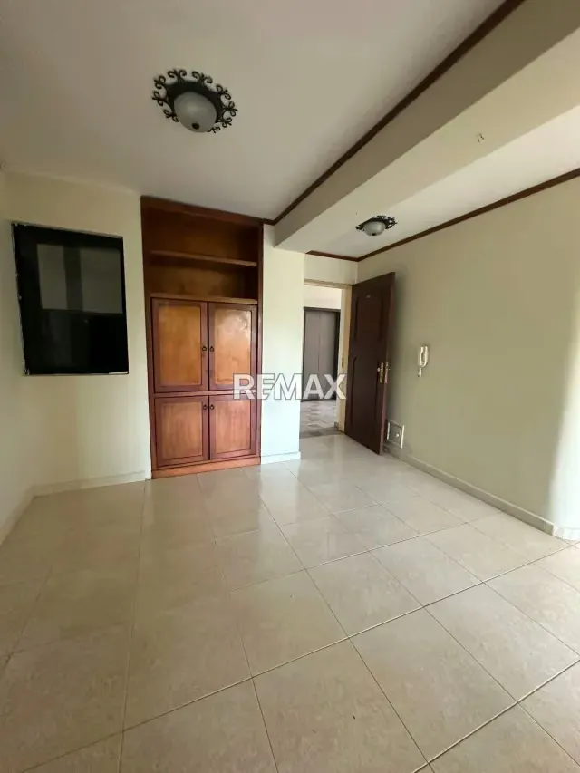 EN VENTA APARTAMENTO EN RES. AGUA MIEL URB LA TRIGALEÑA ALTA - 10