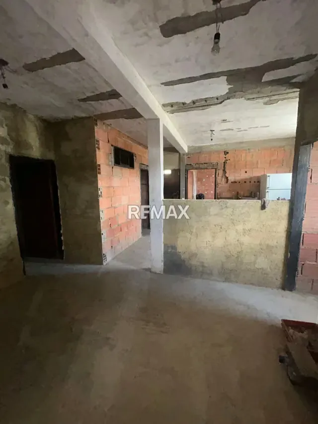 En Venta Edificio Residencial y Comercial en la zona Norte, Sector Sabana Grande - 20