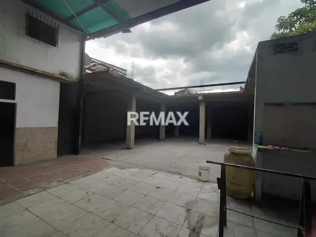 ALQUILO AMPLIO LOCAL EN MAÑONGO OPORTUNIDAD UNICA - 10