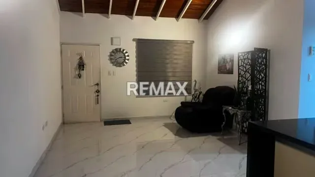 EN VENTA HERMOSA CASA UBICADA EN LA URB. TERRAZAS DEL NORTE, SECTOR TIPURO. MATURÍN - 9