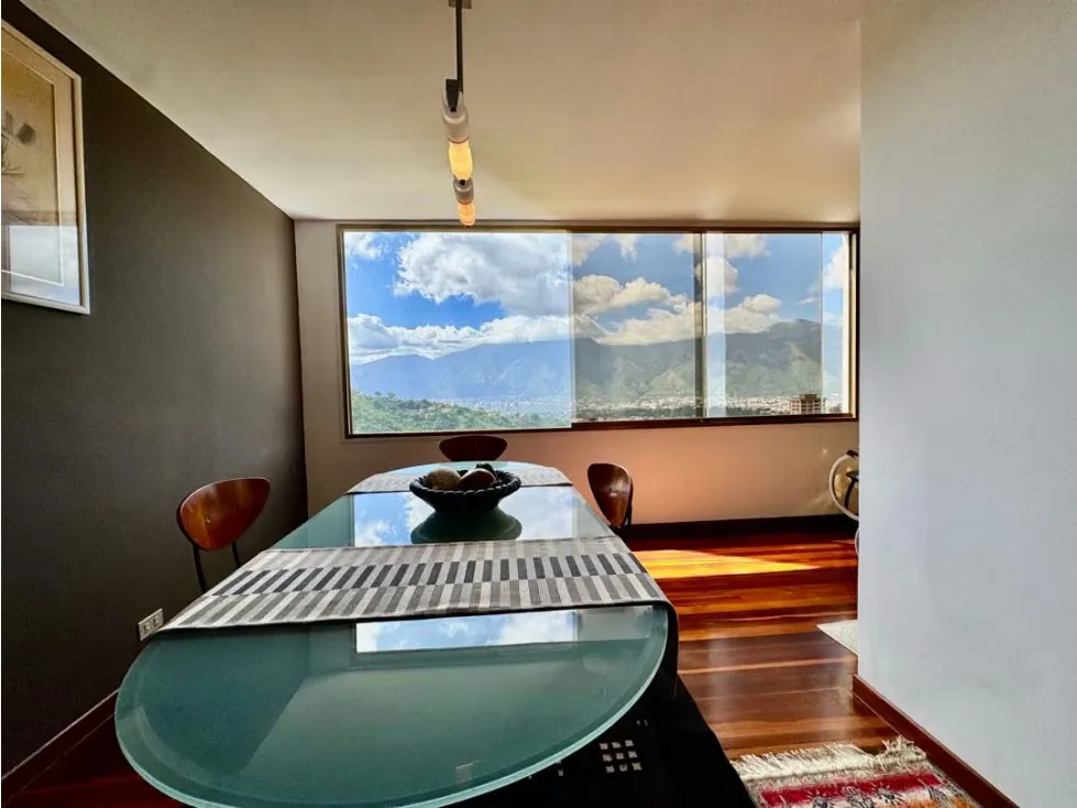 Se vende casa 400m2 4h+s/7b/5p Los Naranjos