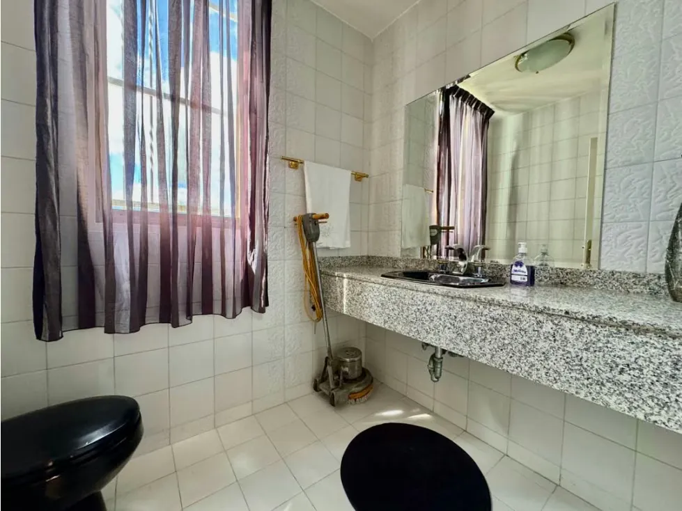 Se vende casa 400m2 4h+s/7b/5p Los Naranjos - 14