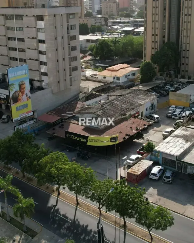 Terreno en Venta en Av Bella Vista - 5