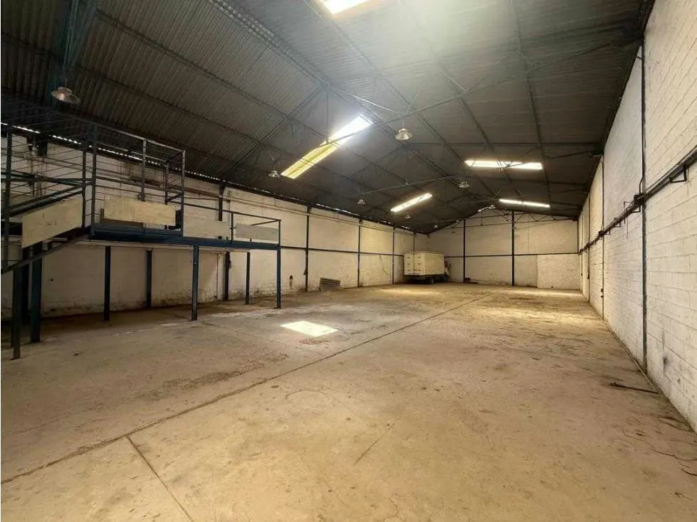 GALPON EN ALQUILER EN SAN ISIDRO 500M2 - 9