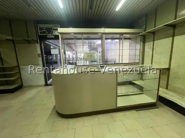 Local Comercial en Venta en Montalban I, Distrito Metropolitano - 5