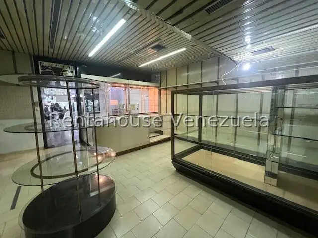 Local Comercial en Venta en Montalban I, Distrito Metropolitano - 7