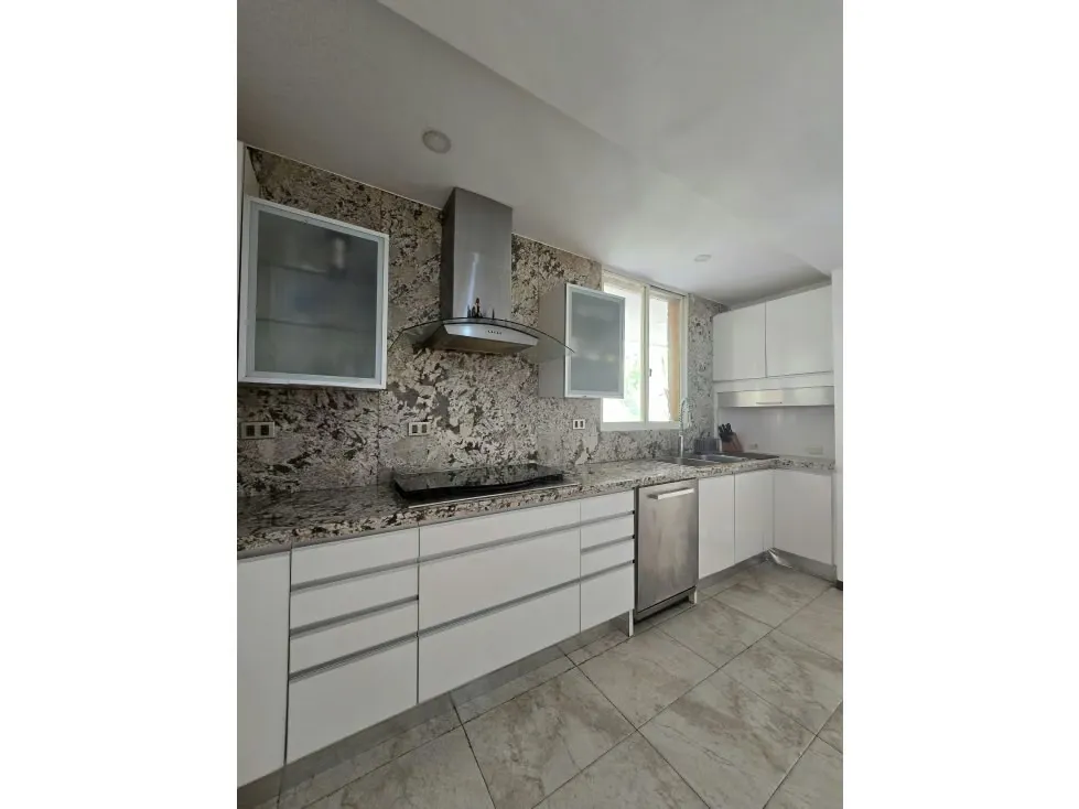 APARTAMENTO EN VENTA 250 M2 - URB MIRADOR DE LOS CAMPITOS - 5