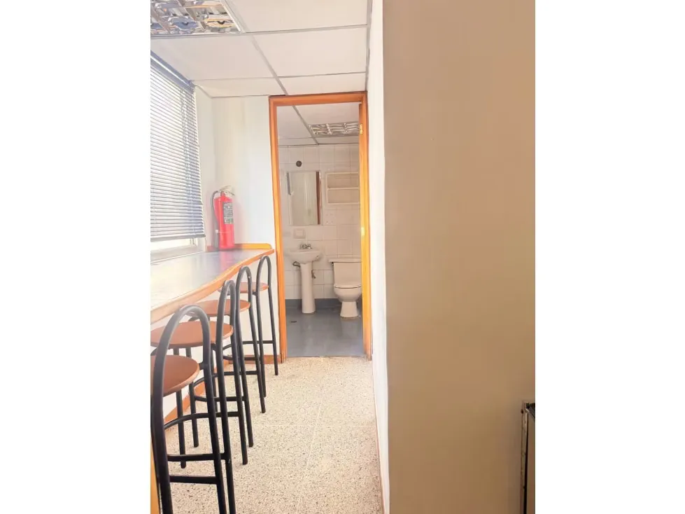 Se vende/alquila oficina 200m2 La Castellana 5873 - 21