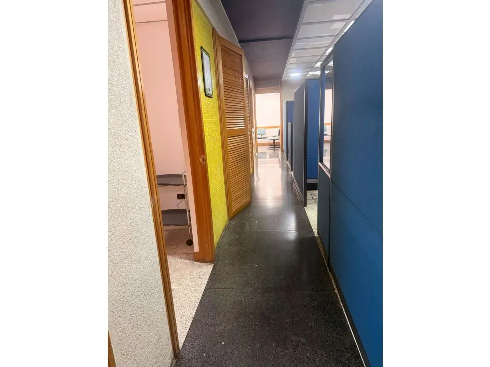 Se vende/alquila oficina 200m2 La Castellana 5873 - 22