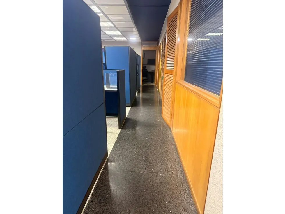 Se vende/alquila oficina 200m2 La Castellana 5873 - 23