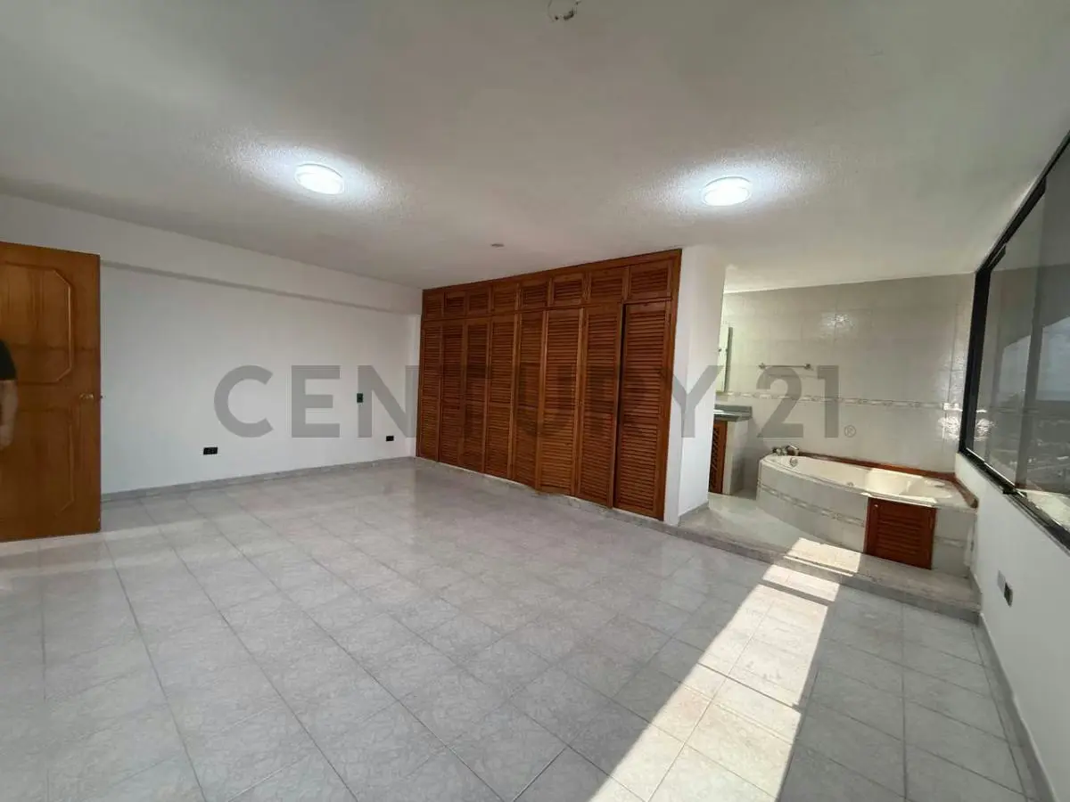 Apartamento PH en venta de 272 m2 Lecheria CR Ikabaru - 15