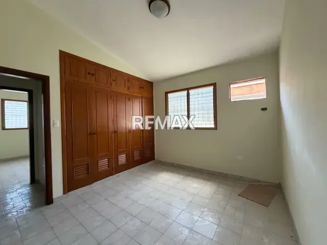 Casa a Remodelar en El Bosque, calle cerrada con doble vigilancia - 17