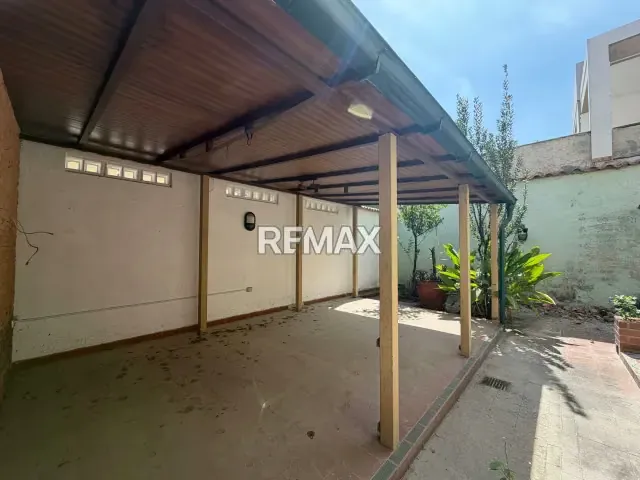 Casa a Remodelar en El Bosque, calle cerrada con doble vigilancia - 8