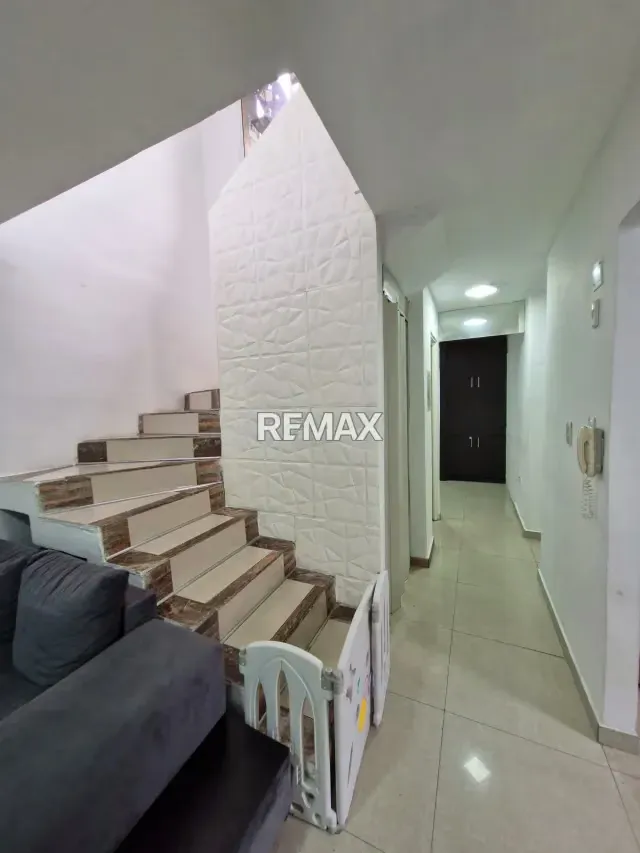 Se Vende Bello Pent House Duplex Esquinero Terrazas de San Diego semi Equipado - 9