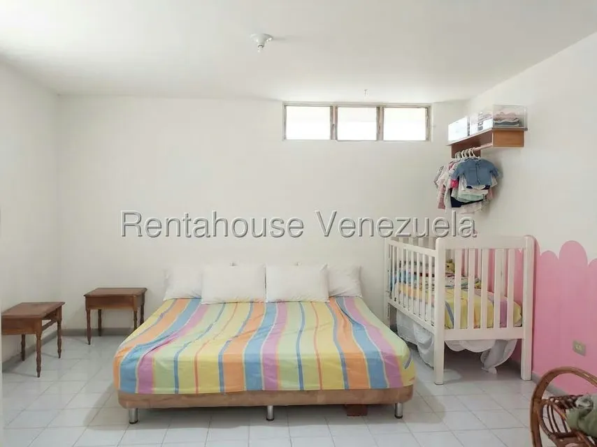 Edificio en Venta en Higuerote, Miranda - 19