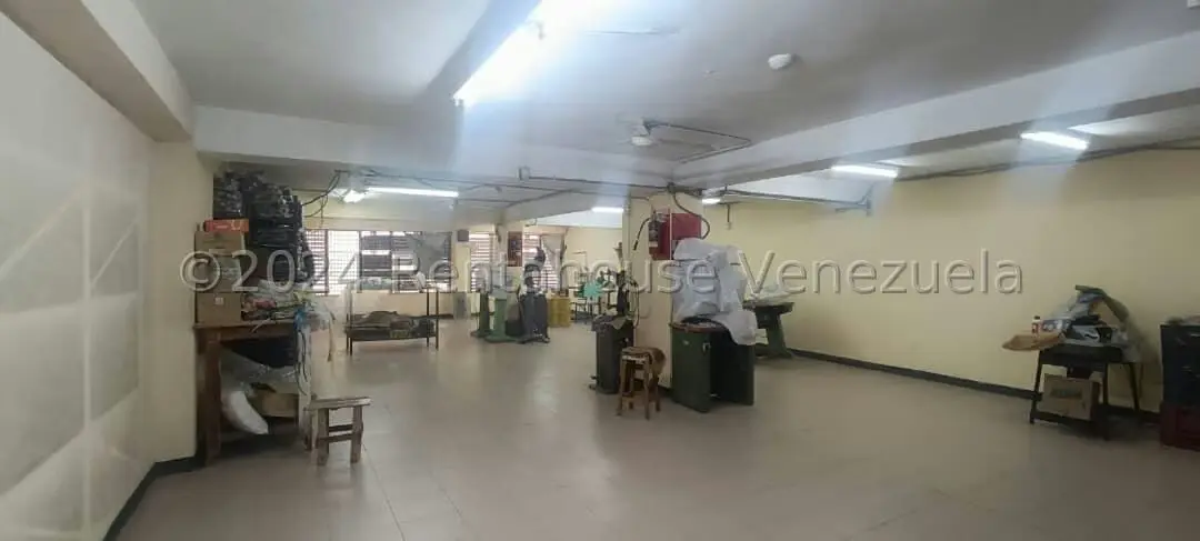 Local Comercial en Venta en Parroquia La Candelaria, Distrito Metropolitano - 13