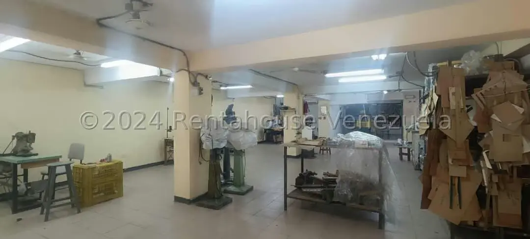 Local Comercial en Venta en Parroquia La Candelaria, Distrito Metropolitano - 18
