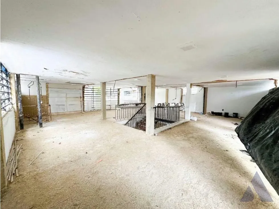 Vendo local/casa-comercial 364m2 Chuao 8531 - 14
