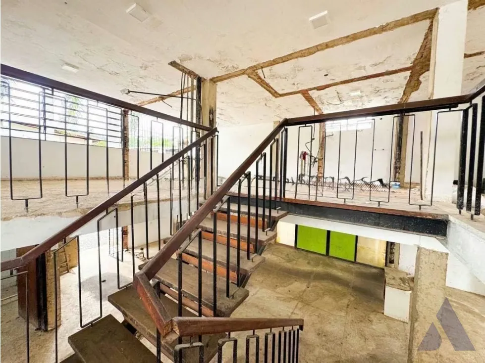 Vendo local/casa-comercial 364m2 Chuao 8531 - 15