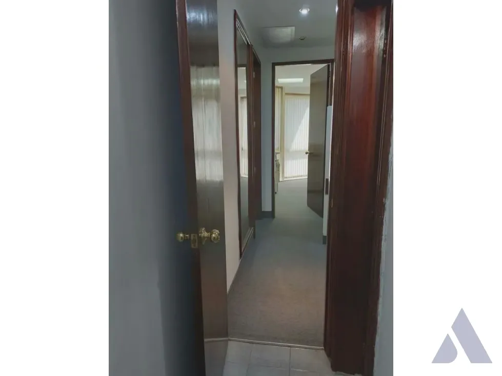 Alquilo oficina 190m2 El Rosal 9531 - 11