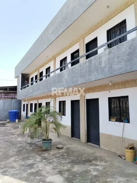 Se Vende Casa Comercial a Estrenar de 2 Niveles