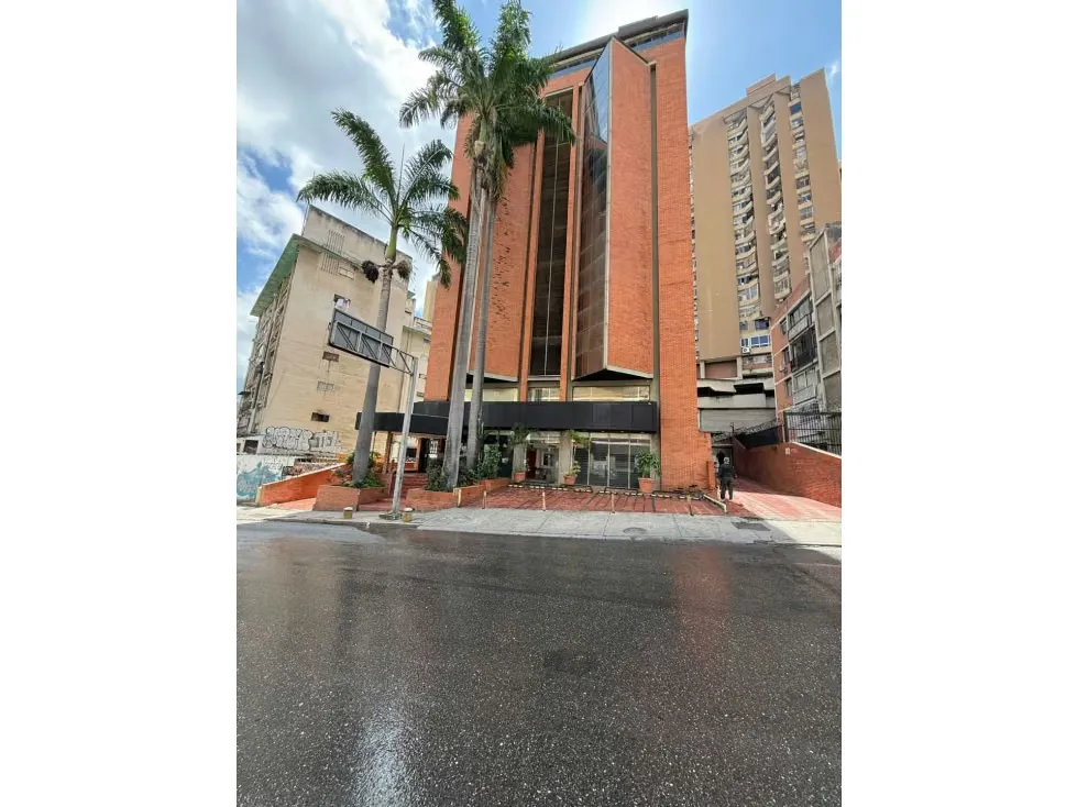 Se vende edificio 3231m2 Bello Monte