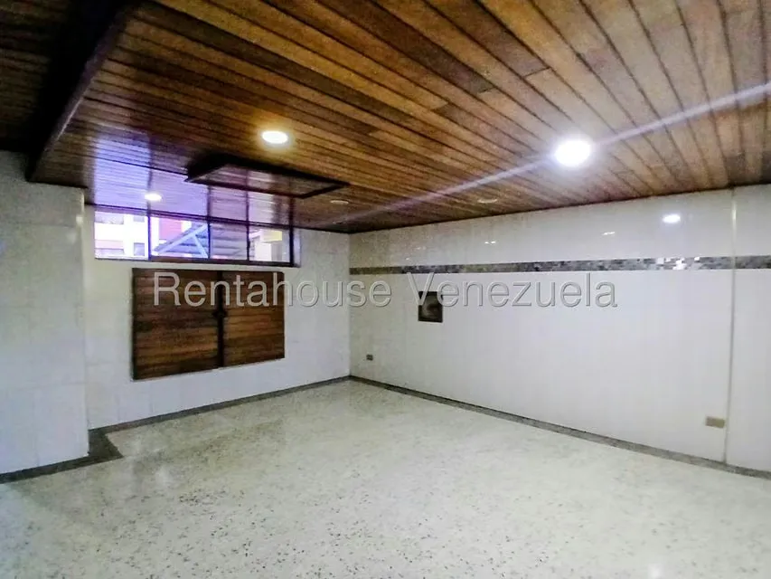 Apartamento (1 Nivel) en Venta en Zona Oeste, Lara - 24