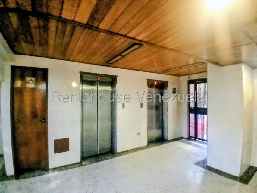 Apartamento (1 Nivel) en Venta en Zona Oeste, Lara - 25