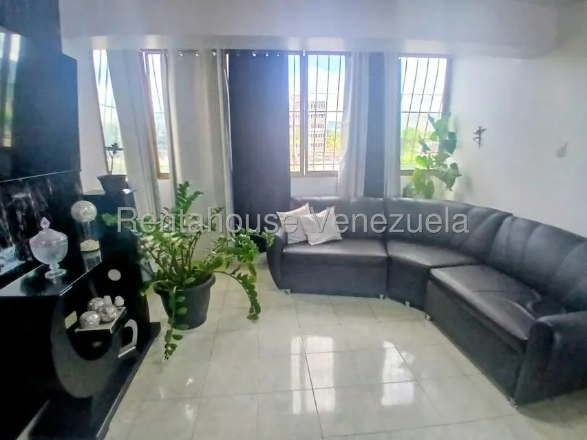 Apartamento (1 Nivel) en Venta en Zona Oeste, Lara - 4