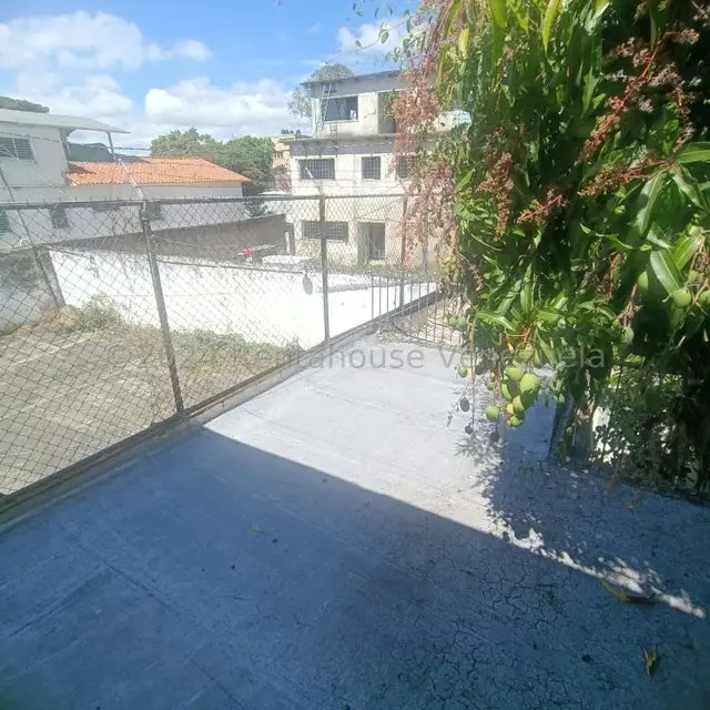 Terreno (Comercial) en Venta en La Florida, Distrito Metropolitano - 11