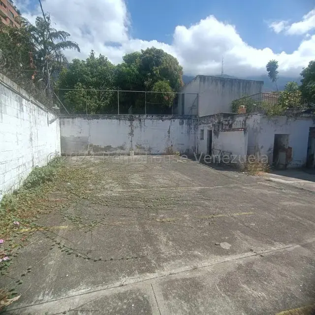 Terreno (Comercial) en Venta en La Florida, Distrito Metropolitano - 19