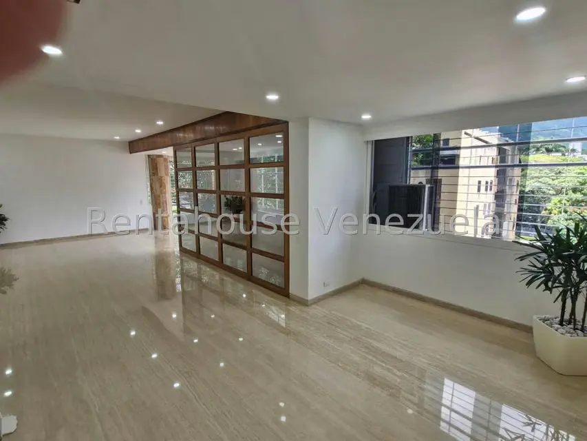 Apartamento (1 Nivel) en Venta en La Castellana, Distrito Metropolitano - 5