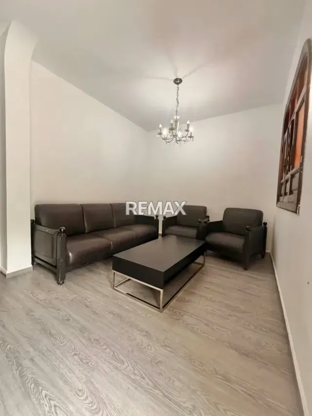 Venta de Casa de dos Niveles en Las Chimeneas Valencia Calle abierta - 11