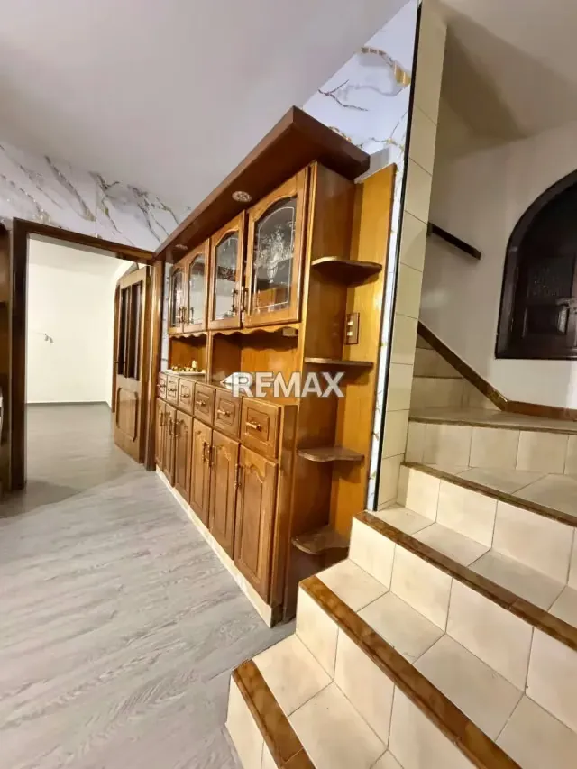 Venta de Casa de dos Niveles en Las Chimeneas Valencia Calle abierta - 13