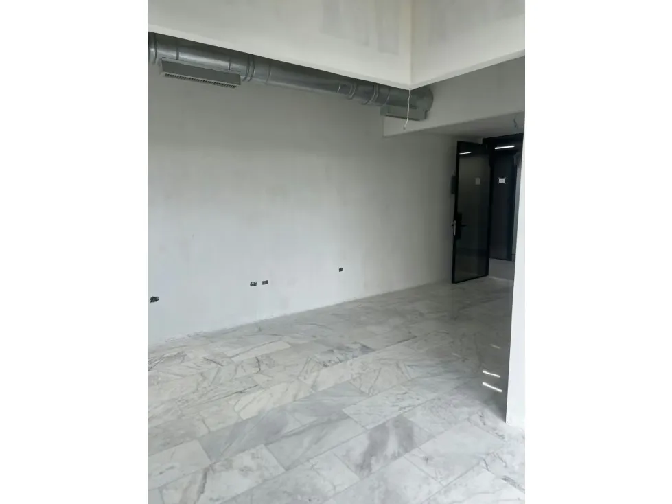 Oficina en alquiler 49m², Nest Tower - 3