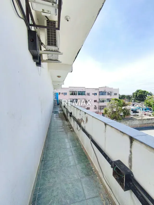 En venta potencial edificio comercial en la calle Páez - 8