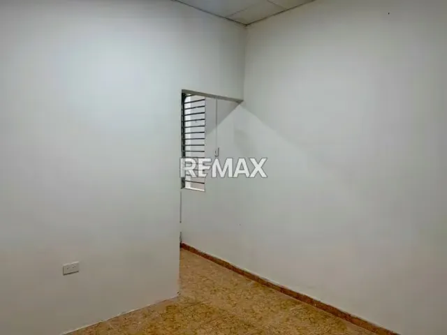 Casa. Venta. Tariba - 10