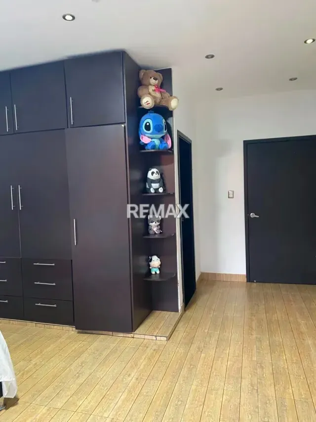 En venta casa ubicada en la Castellana urb los cedros 1. - 11