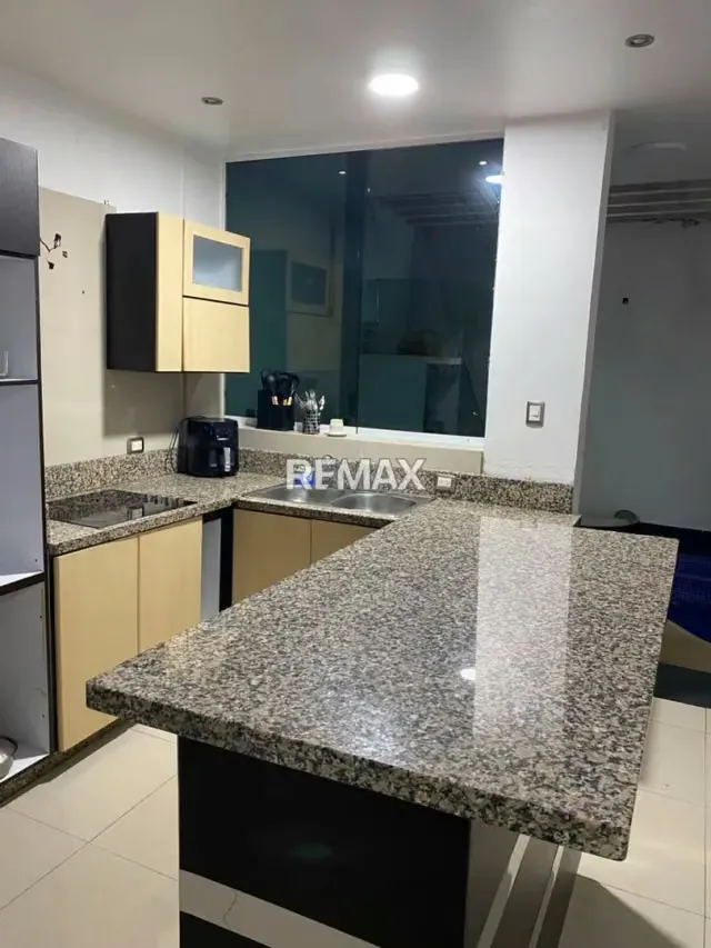 En venta casa ubicada en la Castellana urb los cedros 1. - 8