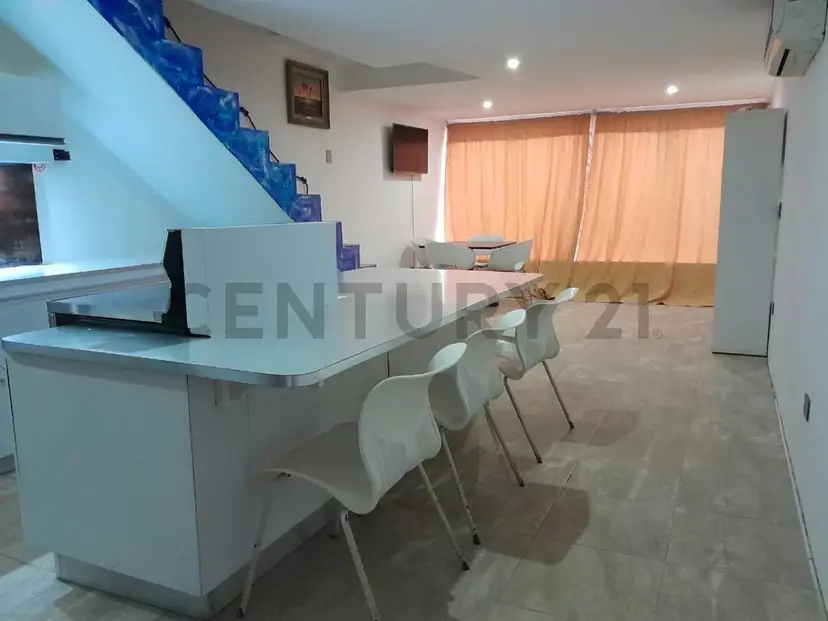 Apartamento en venta en Puerto La Cruz. C.R Doral Beach