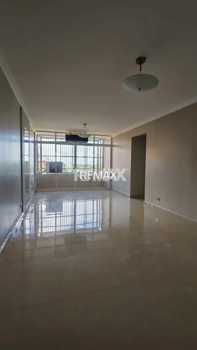SE ALQUILA APARTAMENTO EN JUANICO - 9