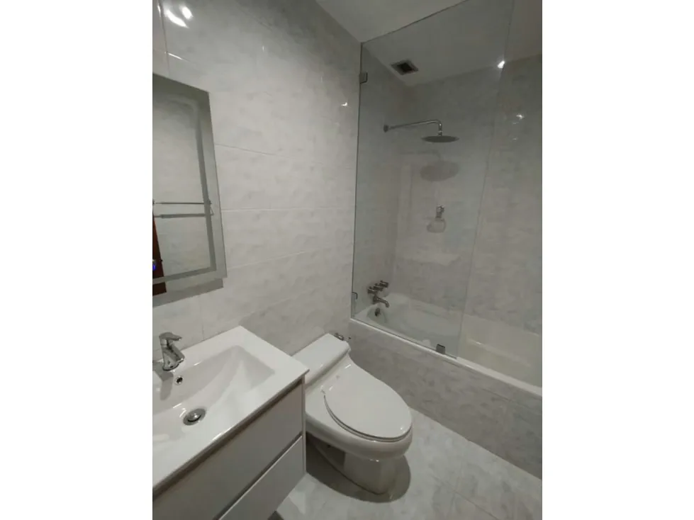 Alquilo apartamento PH 424m2 Los Chorros 9378 - 14