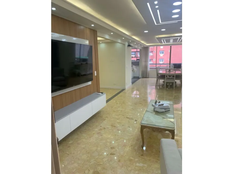 Se alquila apartamento 182m2 El Rosal 0357 - 4