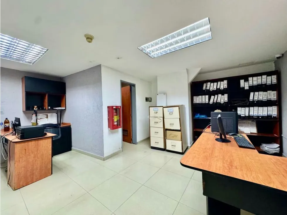 Se vende edificio comercial 1.606m2 La Guaira - 18