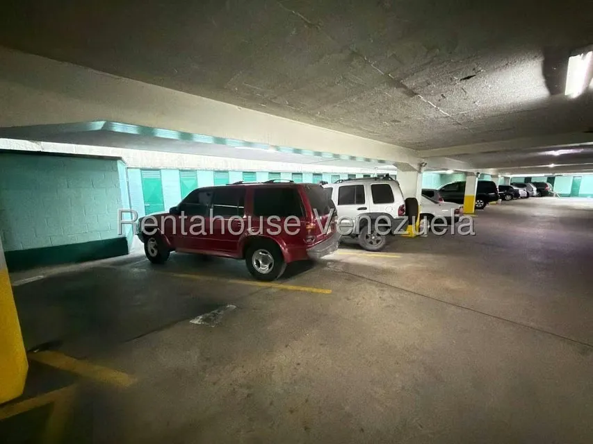 Apartamento (1 Nivel) en Alquiler en El Cafetal, Distrito Metropolitano - 17
