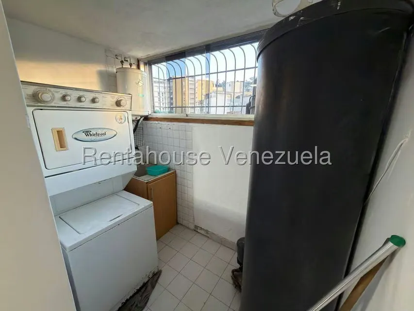 Apartamento (1 Nivel) en Alquiler en El Cafetal, Distrito Metropolitano - 8
