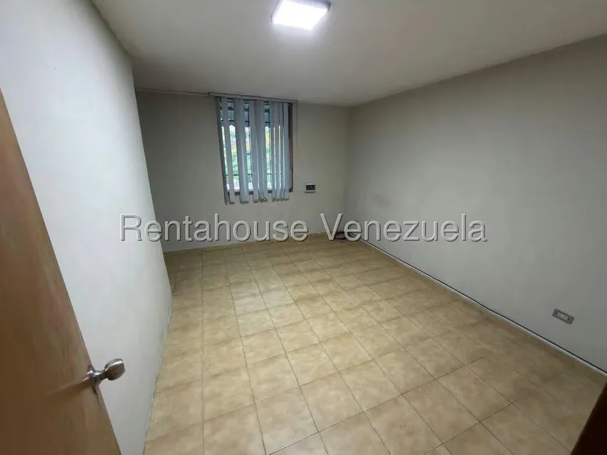 Apartamento (1 Nivel) en Alquiler en El Cafetal, Distrito Metropolitano - 9